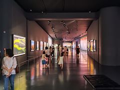 -罗红摄影艺术馆