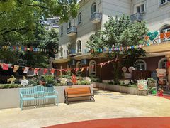 -慧享福养老机构(长寿路店)