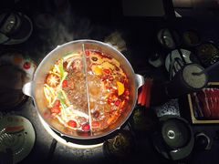 -湊湊火锅·茶憩(新中关购物中心店)