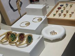 -LADY FAFA(巨鹿路陕西南路路口店)