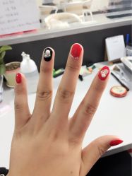 -伊人脱毛美甲美睫连锁机构