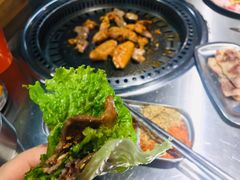 -马路牙子烧烤音乐酒馆(望京店)