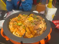 -多嘴超级肉蟹煲(中街恒隆故宫店)