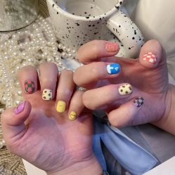 -爱纶美·美甲美睫半永久