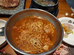 -万兴佳烤肉·长白山老味道(东岸里店)