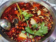 -蛙一刀·麻椒鱼火锅(金仙桥店)