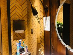 -良子健身(望京SOHO店)