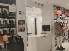 -优衣库(北京万柳华联购物中心店)