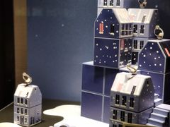 -梵克雅宝(国贸商城店)