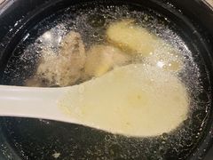 红菌乌鸡汤-半山腰·云南菜(侨福芳草地店)