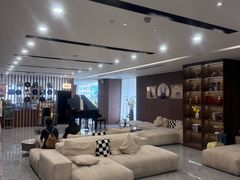 -嘻牛·温州大酒店(贵阳喷水池地铁站店)