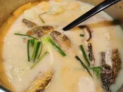 -佬麻雀·新湘菜(珠海金发购物中心店)