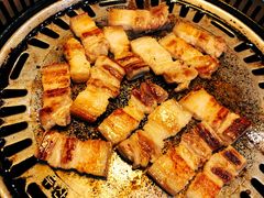 -豚豚猪村烤肉·韩国烤肉(总店)