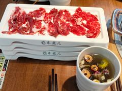 -来龍儿鲜切牛肉自助老火锅