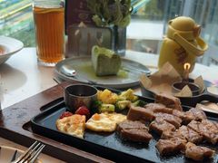 -必胜客(万象城二期店)
