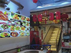 -雪乡人家东北菜·铁锅炖一切(高斯路店)