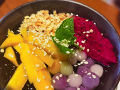 -云海肴·汽锅鸡·云南菜(天山百盛优客店)