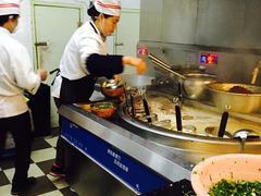-遵义虾子张六羊肉粉(普陀路店)