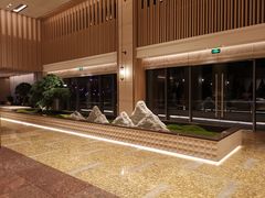 -上海佘山世茂艾美酒店