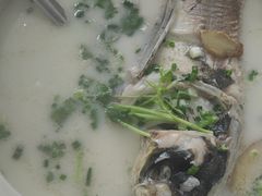 -天乐农家鱼头王(天目湖店)