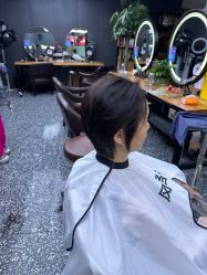 -藤野造型专业烫染接发