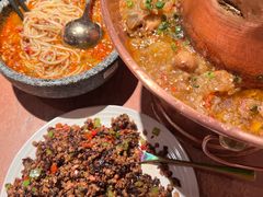 -浩海火燒雲傣家菜(芮欧百货店)