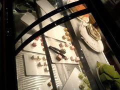 -好伦哥(温都水城店)