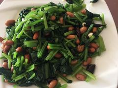 -溢心园香河肉饼总店