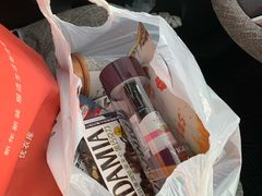 -盒马鲜生(红莲店)