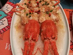 蒜蓉粉丝蒸鲜活澳洲龙虾-鲜味食族水产·海鲜餐厅
