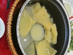 -侬佳蒸菜馆(听潮店)