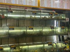 -覃记海鲜美食餐厅