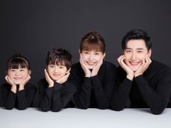 -iF摄影•全家福•证件照•形象照(南山店)