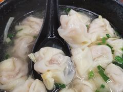 鲜肉小馄饨-上味馆南翔小笼(真金路店)