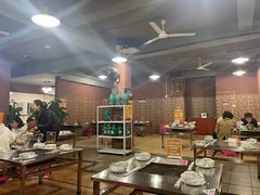 大堂-德四家·云南傣味烧烤品牌(和谐店)