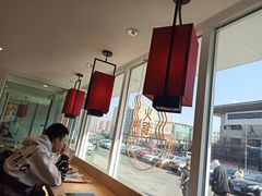 靠窗位-吉野家(枫合万嘉店)