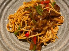 黑椒牛肉意面-棒约翰比萨·意面(幸福林带店)