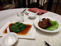 -梅龙镇酒家(南京西路总店)