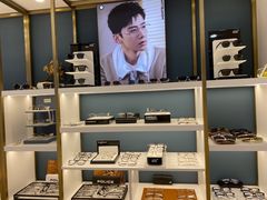 -无界眼镜MaxLess(五角场万达店)