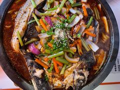 蒜香味烤鱼-鸣记脆皮烤鱼·海鲜烤鱼(三八广场店)