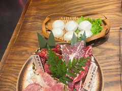 -肉魁屋·烧肉·烧鸟·酒场(高新店)