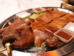 烤乳猪-十六台·经典广东菜(德外大街店)