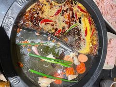 -黑鸡母杀牛匠火锅(崇文路店)