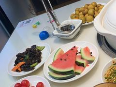 自助水果-小骨煲金华砂锅(转塘金街美地店)
