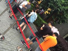-鲍师傅糕点(江苏路店)
