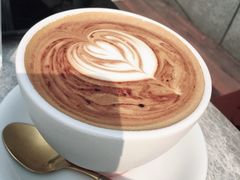 -UNI UNI(环亚凯瑟琳店)