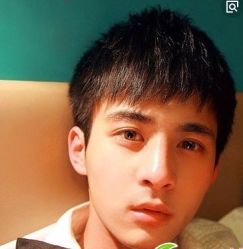 -SIX Hair Consultant