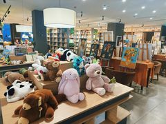-魔方城市书房(中街益田店)