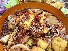 -嘎嘎香·大茶缸麻辣烫