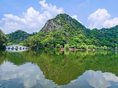 -星湖旅游景区七星岩